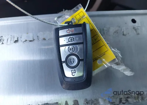 2021 Ford Expedition Xlt z USA, uszkodzony, nr VIN 1FMJU1HT1MEA86985